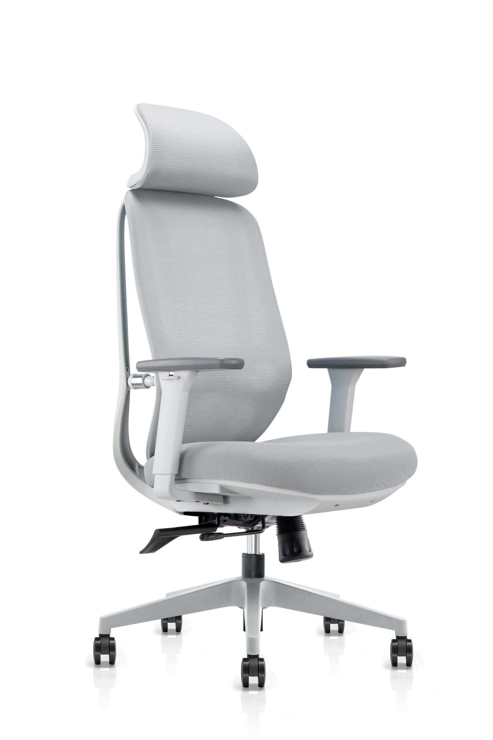 Ergonomická kancelářská židle Conturio NOBRIUM V2 – čelní pohled