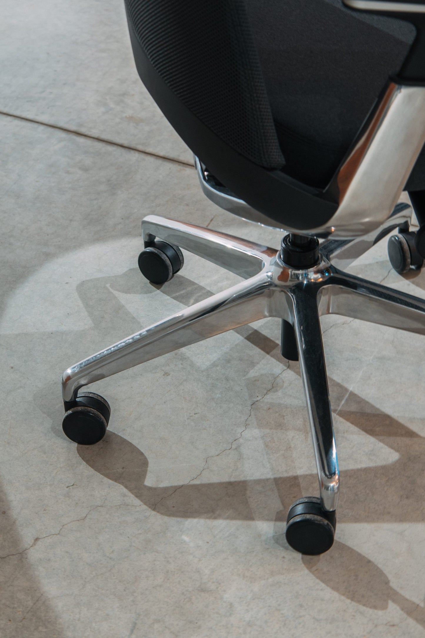 ALUMINUM - ergonomická kancelářská židle